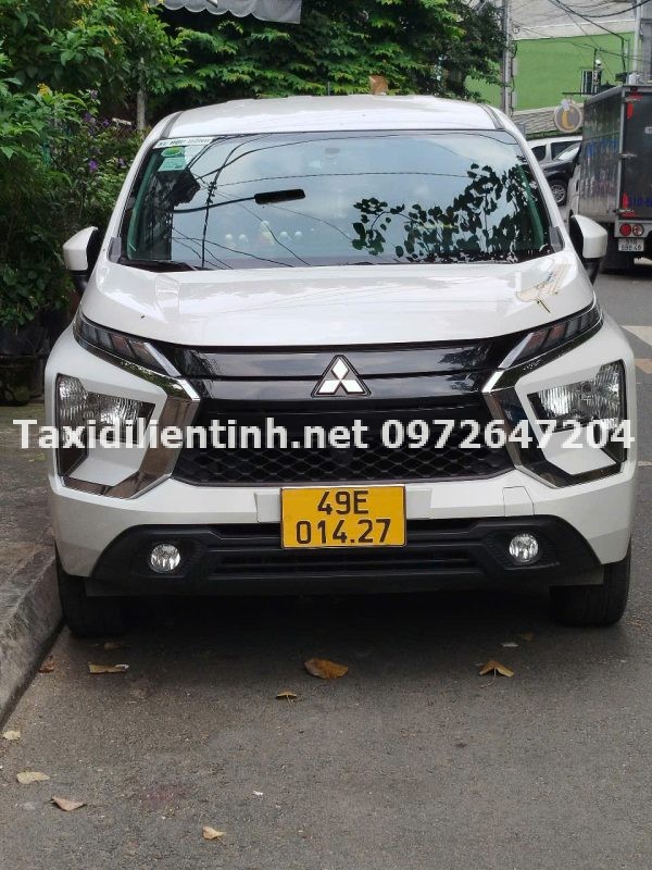 Xe 7 chổ taxi đi liên tỉnh có tài